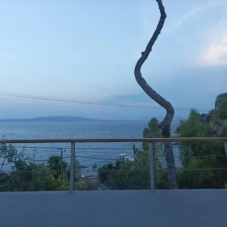 Sea Deck *